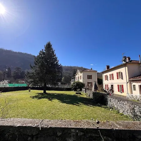 Spacious Family With River Access * Izaourt