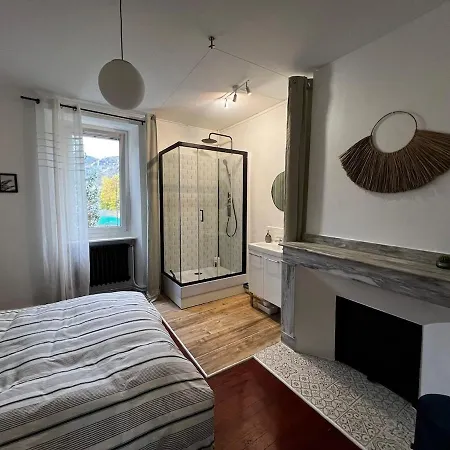 Casa de Férias Spacious Family With River Access