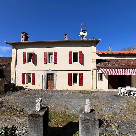 Spacious Family With River Access * Izaourt